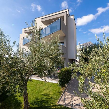 Apartment Elegance Крк Екстер'єр фото