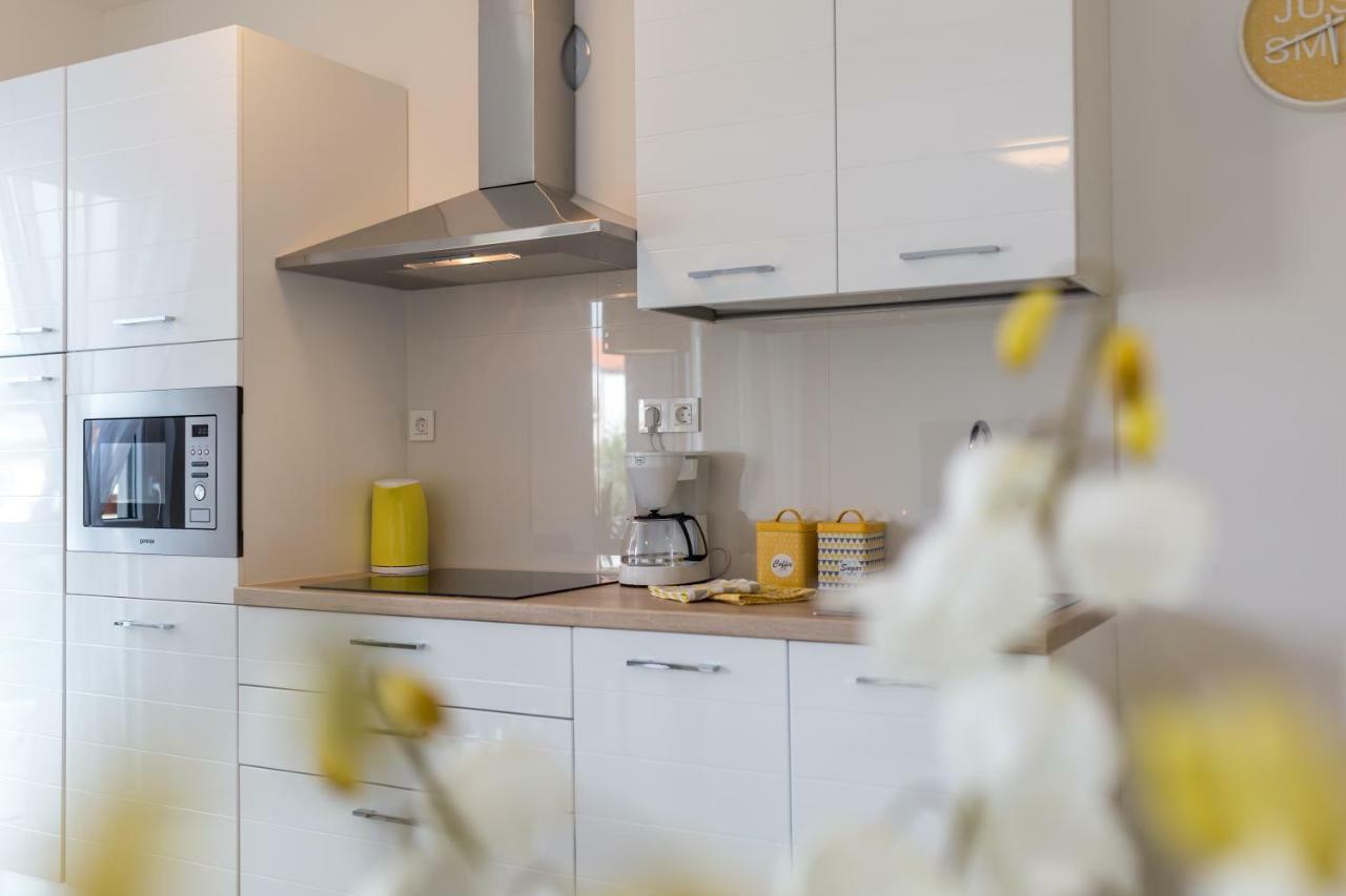 Apartment Elegance Крк Екстер'єр фото